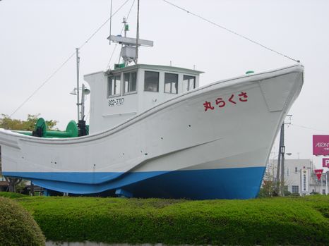 塗装が新しく100年も経っているようには見えません